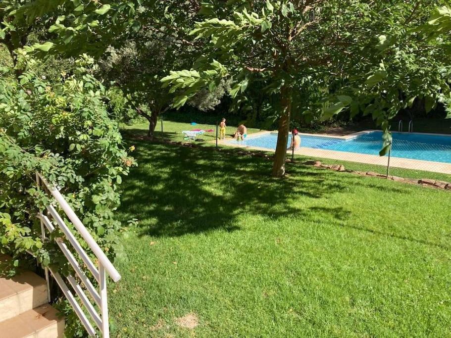 Acogedor Chalet Familiar En La Sierra Calderona Naquera Exterior photo